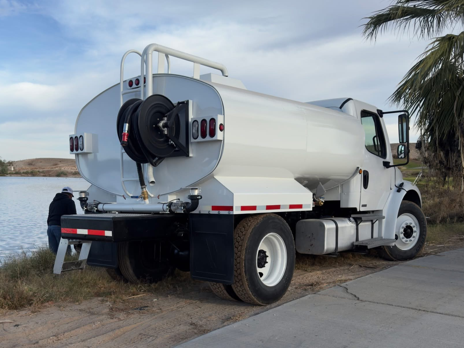 MR Machinery water truck with fabricated tank system